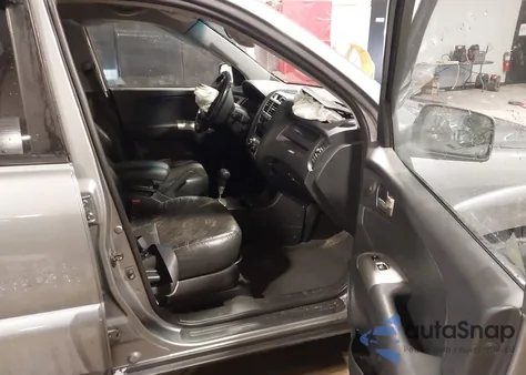 2006 Kia Sportage Ex V6/Lx V6 z USA, uszkodzony, nr VIN KNDJE723667146277